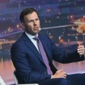 Mali: Ne znam ko je postavio bilbord "Srbija pobeđuje" na Palati Albanija, ali biće danas skinut