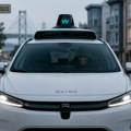 „High-tech pljačka joga opreme” u San Francisku: Lopov robotaksijem izbegao hapšenje!