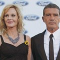 Antonio Banderas ima recept za "dobar razvod": Rastao se od Melani Grifit pre 11 godina, a naziva je najboljom prijateljicom -…