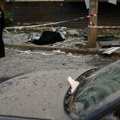 (Foto) U ruskom napadu na Kijev poginulo 12 osoba: Ljudi izvlačeni iz ruševina