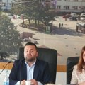 Skupština: Ramadani tvrdi da direktor Vrtića diskriminiše i albansku decu, Arifi o Aleksićevom „porodičnom vaspitanju“