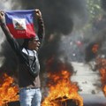 Bande napale vladine zgrade i predsedničku palatu Eskalacija nasilja na Haitiju (foto)