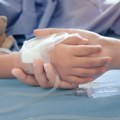 Niko nije životno ugrožen: Četrnaestoro dece sa simptomima trovanja u bolnici u Ćupriji