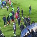 Navijači Novog Pazara izviždali sve fudbalere Crvene zvezde posle utakmice, samo su trojici aplaudirali