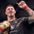 "Ja sam novi šampion, on se penzionisao": Aspinal pecnuo Džonsa novom izjavom, od meča nema ništa?