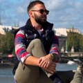 Pevača (28) danas na ulici niko ne prepoznaje - Voditelj ostao zatečen kad ga je video: "Gde si ostavio drugu polovinu?"