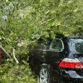 Jako nevreme u Beogradu i Novom Sadu, u Žarkovu zapaljena trafo stanica