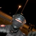 Policija i dalje krije pripadnika Žandarmerije koji je napao novinarsku ekipu N1: Odgurnuo novinara, pokušao da otme kameru…