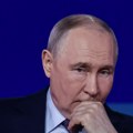 Rusija traži nove izvore novca: Putin razgovarao sa oligarsima iza zatvorenih vrata