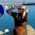 Bivša Jovana Memedovića slavi rođendan u luks restoranu: Grli ćerku Mašu, a izgledaju kao da su sestre