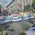 (VIDEO) Kolona od Poljoprivrednog fakulteta na putu ka Slaviji: Zemun se umiriti ne može