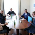 Politiko: EU planovi za Srbiju biće odloženi nakon što je Vučić najavio ostavku i izbore
