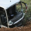 Više od 20 učenika poginulo u Ugandi u udesu školskog autobusa