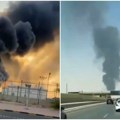 Eksplozije i crni dim iznad Rijada: Gori cisterna "Aramka" u blizini aerodroma (video)