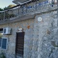 Kuća cela od kamena, pogled na more: Ovo je dom Filipa Cara u Crikvenici, pravi raj na Jadranu, zavirite u unutrašnjost…