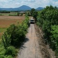 Na teritoriji grada Čačka krenulo se sanacijom šteta od poplava po prioritetima, prvenstveno atarskih puteva