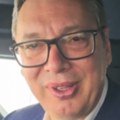 "Evo me u kabini Slaviše i Mladena..." Vučić se oglasio iz pilotske kabine (video)