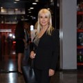 Bivša voditeljka RTS u tanga bikiniju Snimak zapalio mreže, na televiziji ste je viđali zakopčanu do grla!