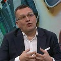 Срби носе лекове на одмор, а не знају за "васхоут": Уз обиље хране на летовању праве највећу грешку