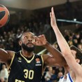 Alimpijević pravi paklenu ekipu u crno-belom delu Istanbula