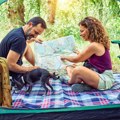 Naučna studija otkriva u kojoj godini života telo počinje naglo da stari: Od ovog trenutka sve kreće „nizbrdo“