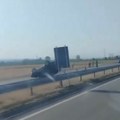Troje povređeno u saobraćajnoj nezgodi na auto-putu kod Lipovice