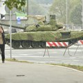 „Vlada Srbije ponižava vojsku smanjivanjem dnevnica na vojnoj paradi“