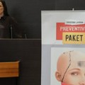 Vršnjaci protiv trafikinga: U Kraljevu održana tribina „Prevencija i suzbijanje trgovine ljudima“