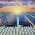 Solarna energija će postati dominantni vid energenata do 2035. godine, ali AI data centri će održati fosilna goriva u poslu