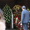 Sahranjen Jovan Marić na Novom groblju: Ćerka održala potresan govor - "Tatice moj, čuvaj nas odozgo!" (foto, video)