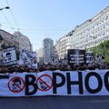 Protestni korteo navijača Partizana - traže se ostavke klupskih funkcionera i raspuštanje organa