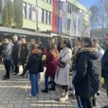 Počela blokada na Fakultetu inženjerskih nauka u Kragujevcu, profesori podržali studente (VIDEO)