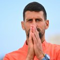 Šokantan tekst Britanaca: Novak se raspada, treba da ide u penziju posle Vimbldona
