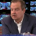 "Sinoć je u Užicu napadnut i povređen žandarm": Dačić pozvao građane da se ne sukobljavaju sa policijom