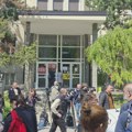 Profesora Medicinskog fakulteta hteli da izbace sa sednice na kojoj se raspravljalo o novom dekanu: Na vratima postavljeno…