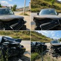 Teška saobraćajna nesreća kod Tutina: Dvije osobe teško povrijeđene u sudaru džipa i automobila