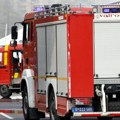 Deset automobila izgorelo u požaru na Novom Beogradu