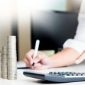 Domaćinstva u Srbiji bankama duguju 2.161 milijardu: Najviše novca otišlo na gotovinske kredite