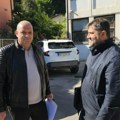 Policija u Ivanjici gleda Skupštinu i piše prijave odbornicima opozicije