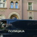 Nova serija dojava o bombama u školama: Evakuišu se đaci u više od 100 škola širom Srbije, širi se lista gradova gde je stigao…