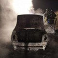Vozio na "milošu velikom", Odjednom mu se zapalio auto: Drama na auto-putu ka Čačku, poznato zbog čega je plamen "progutao"…