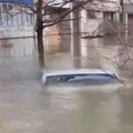 Užasne poplave na Uralu: Scene apokaliptične, oglasile se sirene, Rusija krivi Kazahstan (video)