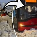 Solidarnost na delu: Autobus na Zvezdari se "zaglavio" ali onda su u pomoć priskočili oni i pogledajte ishod