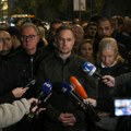 "Cvrčak i mrav": Opozicija i vlast