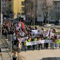 Srednjoškolci i danas na ulicama Leskovca, pridružili im se učenici Medicinske škole