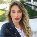 Pevačica nosila iste gaćice pred svaki nastup! Otkrila šok detalj svoje intime: "Htela sam da ih okačim na..."