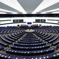 EP pokrenuo proceduru usvajanja rezolucije o Srbiji: „Talasi nasilja i upotreba sile nad demonstrantima“