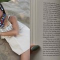 Zašto svi ponovo čitaju „The Bell Jar“, „The Virgin Suicides“ i druge moderne klasike?