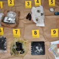 MUP: Zaplenjeno 11,4 litra "droge za silovanje", uhapšene dve osobe