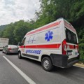Haos kod Užica: Vatrogasci - spasioci iz smrksanih automobila izvlače putnike